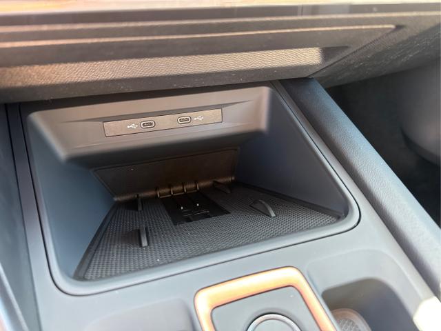 Cupra / Formentor / Schwarz / / / 4Drive KAMERA+EL. HECK.+VOLL-LED+ACC