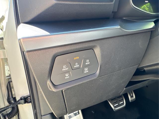 Cupra / Leon Sportstourer / Grau / / / ST FACELIFT+KAMERA+EL. HECKKL.+ACC+19 ALU