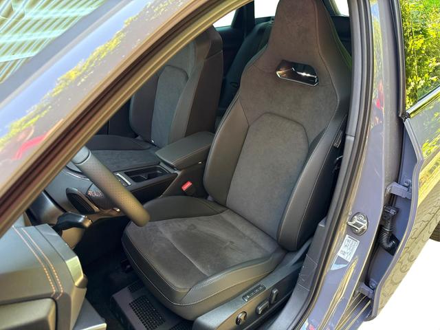 Cupra / Leon Sportstourer / Grau / / / ST NAVI+SENNHEISER+KAMERA+EL.HECKKL.+ACC+19 ALU