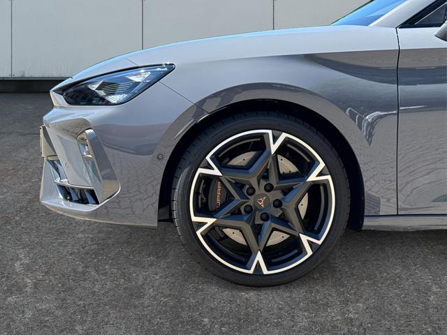 Cupra / Leon Sportstourer / Grau / / / ST NAVI+SENNHEISER+KAMERA+EL.HECKKL.+ACC+19 ALU