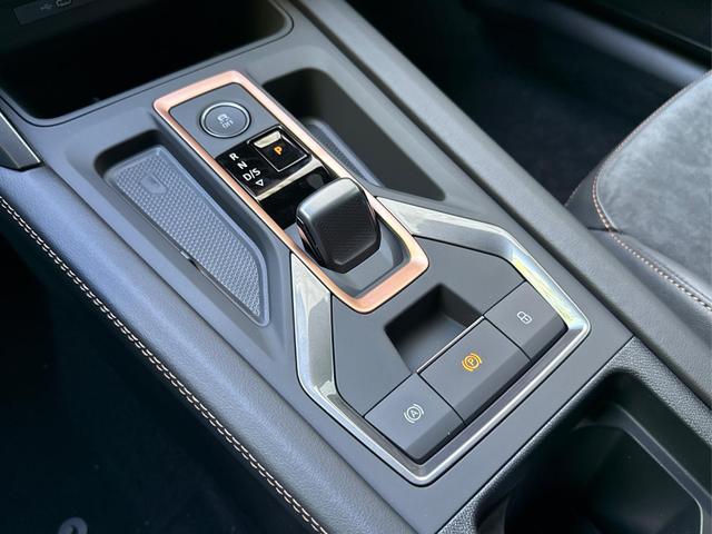 Cupra / Leon Sportstourer / Grau / / / ST NAVI+SENNHEISER+KAMERA+EL.HECKKL.+ACC+19 ALU