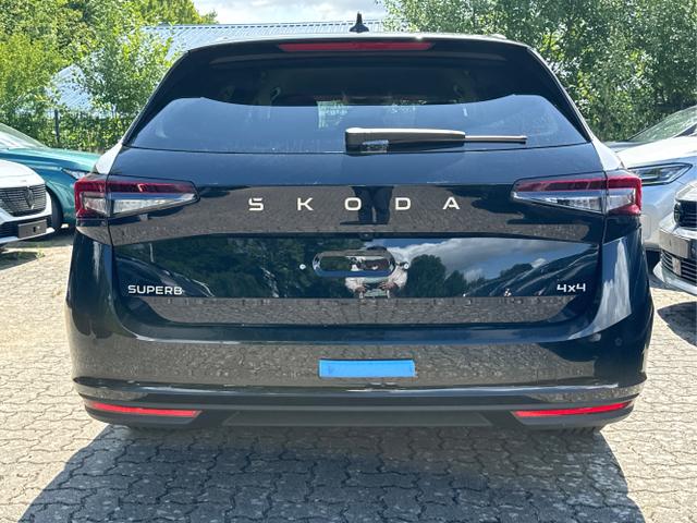 Skoda / Superb Combi / / / / DSG+4WD+AHK+NAVI+EL. HECKKL.+SHZ V+H