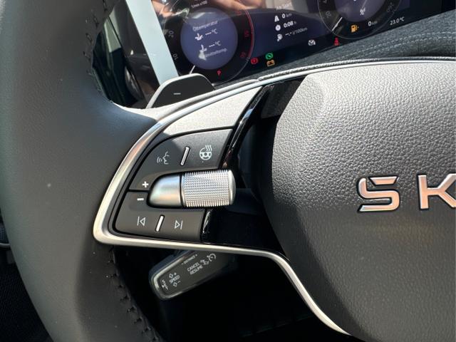 Skoda / Superb Combi / / / / DSG+4WD+AHK+NAVI+EL. HECKKL.+SHZ V+H