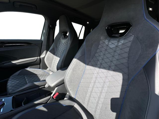 Volkswagen / Tayron / Grau / / / 7 SITZE+PANO+NAVI+ACC+KAMERA+EL. HECKKL.