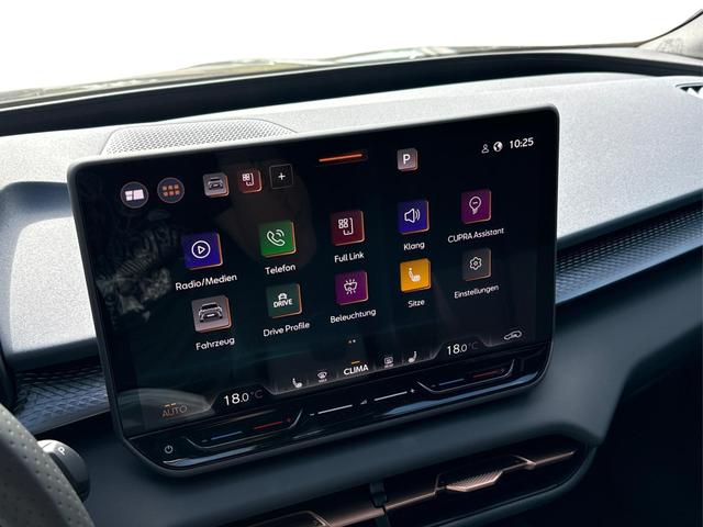 Cupra / Terramar / Schwarz / / / KAMERA+EL. HECKKL+18 ALU+LED+PDC+FULL LINK