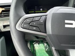 Dacia Duster Extreme 4x4+KAMERA+PDC+KLIMA+SHZ+BLIS 