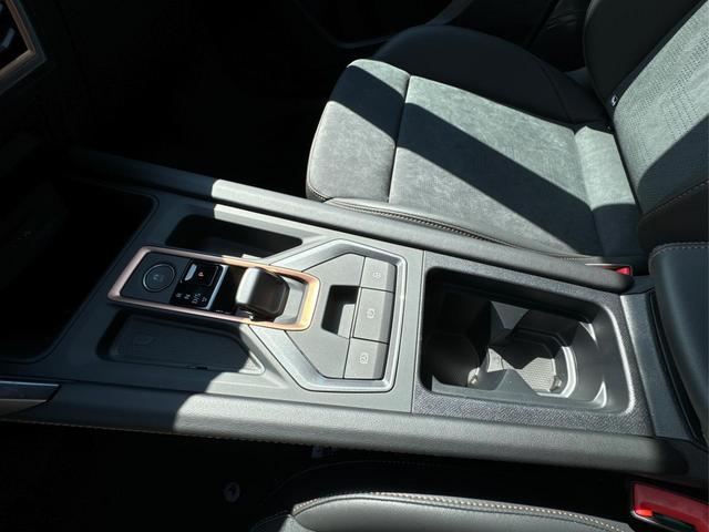 Cupra / Formentor / Grau / / / 4Drive KAMERA+EL. HECK.+VOLL-LED+ACC
