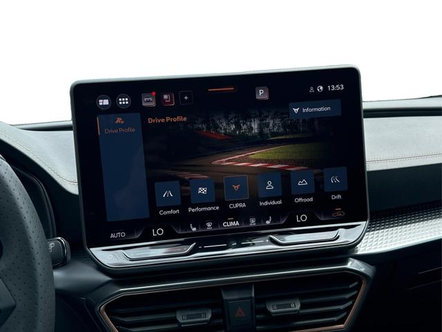 Cupra / Formentor / Schwarz / / / 4Drive KAMERA+EL. HECK.+VOLL-LED+ACC
