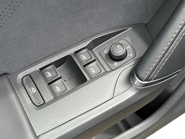 Cupra / Formentor / Schwarz / / / 4Drive KAMERA+EL. HECK.+VOLL-LED+ACC