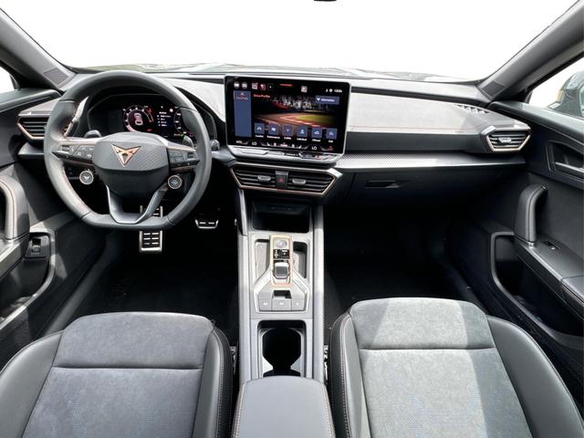 Cupra / Formentor / Schwarz / / / 4Drive KAMERA+EL. HECK.+VOLL-LED+ACC