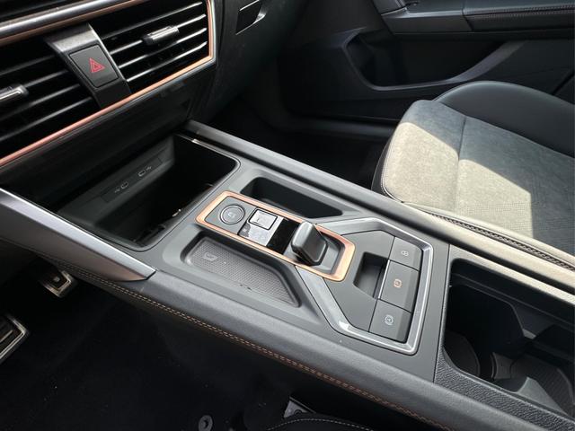 Cupra / Leon Sportstourer / Grau / / / ST FACELIFT+KAMERA+EL. HECKKL.+ACC+19 ALU