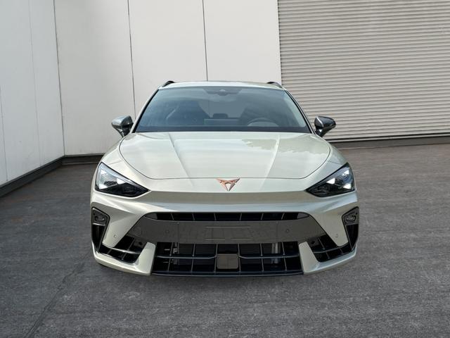 Cupra / Leon Sportstourer / Grau / / / ST FACELIFT+KAMERA+EL. HECKKL.+ACC+19 ALU