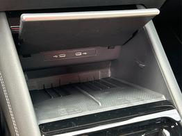 Volkswagen Tiguan R-Line SOUND+20"ALU+MATRIX+MASSAGE+ACC+KAMERA+2J.GARANTIE 