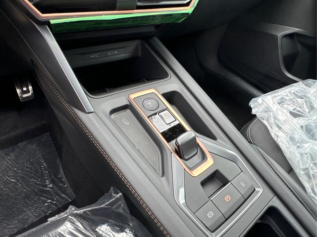 Cupra / Leon Sportstourer / Grau / / / ST DSG+AHK+NAVI+KAMERA+EL. HECKKL., Beispielbilder, ggf. teilweise mit Sonderausstattung