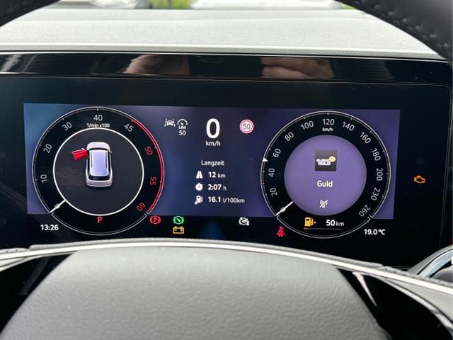 Skoda / Kodiaq / Schwarz / / / DSG+AHK+EL. HECKKL.+NAVI+ACC+KAMERA+19 LM, Beispielbilder, ggf. teilweise mit Sonderausstattung