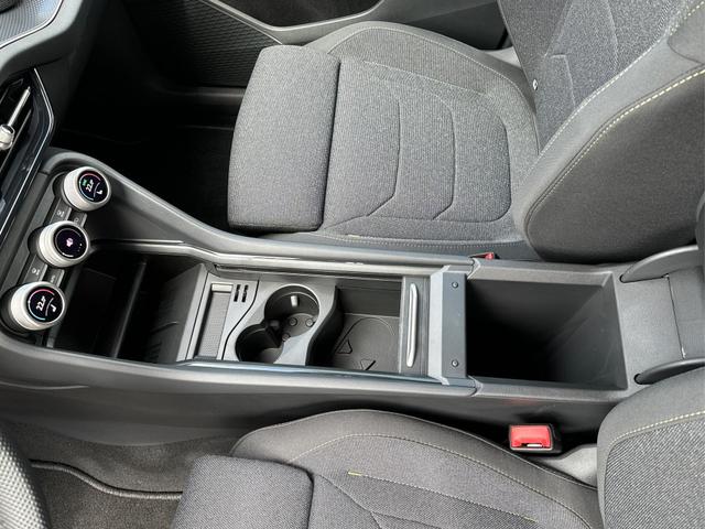 Skoda / Kodiaq / Silber / / / DSG+AHK+EL. HECKKL.+NAVI+ACC+KAMERA+19 LM, Beispielbilder, ggf. teilweise mit Sonderausstattung