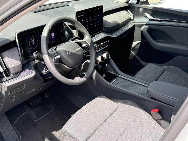 Skoda / Kodiaq / Grau / / / DSG+MATRIX+AHK+EL. HECKKL.+NAVI+ACC+KAMERA+19 LM, Beispielbilder, ggf. teilweise mit Sonderausstattung