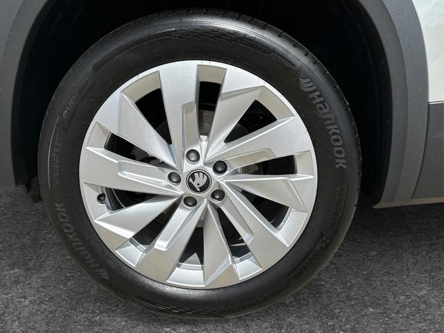Skoda / Kodiaq / Grau / / / DSG+MATRIX+AHK+EL. HECKKL.+NAVI+ACC+KAMERA+19 LM, Beispielbilder, ggf. teilweise mit Sonderausstattung
