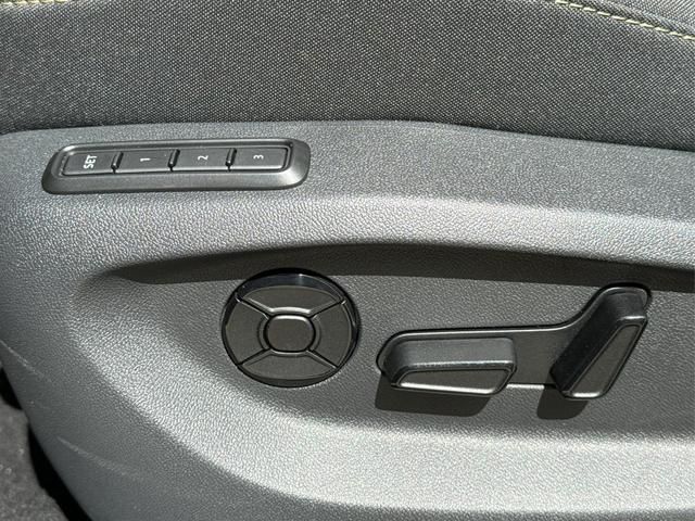 Skoda / Kodiaq / Grau / / / DSG+MATRIX+AHK+EL. HECKKL.+NAVI+ACC+KAMERA+19 LM, Beispielbilder, ggf. teilweise mit Sonderausstattung