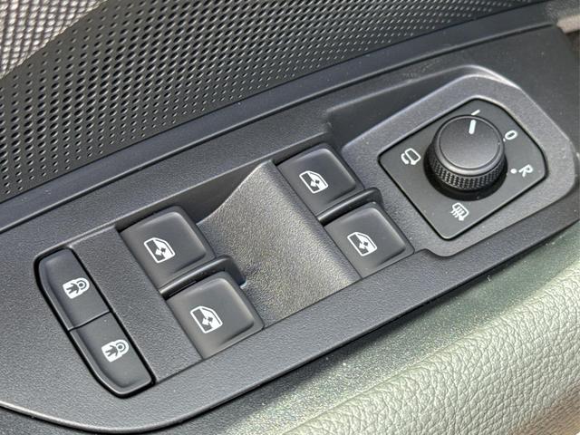Skoda / Kodiaq / Grau / / / DSG+MATRIX+AHK+EL. HECKKL.+NAVI+ACC+KAMERA+19 LM, Beispielbilder, ggf. teilweise mit Sonderausstattung