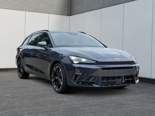 Cupra / Leon Sportstourer / Grau / / / ST DSG+AHK+NAVI+KAMERA+EL. HECKKL., Beispielbilder, ggf. teilweise mit Sonderausstattung