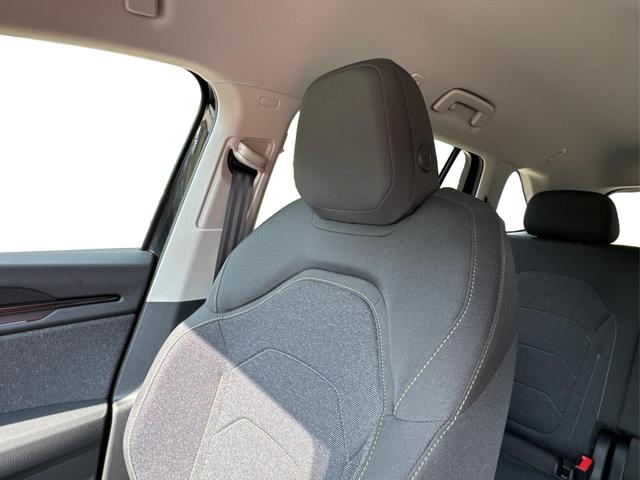 Skoda / Kodiaq / Schwarz / / / DSG+AHK+EL. HECKKL.+NAVI+ACC+KAMERA+19 LM