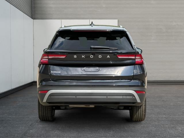 Skoda / Kodiaq / Schwarz / / / DSG+AHK+EL. HECKKL.+NAVI+ACC+KAMERA+19 LM