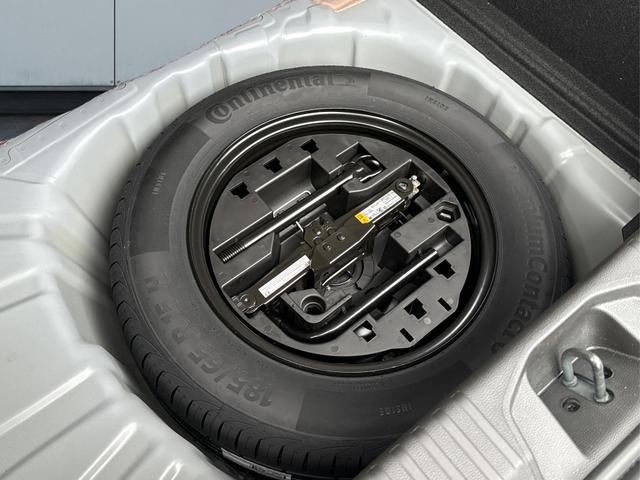 Renault / Clio / Grau / / / KAMERA+SHZ+APP+KEYLESS+LED+KLIMA