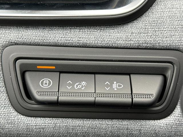Renault / Clio / Grau / / / KAMERA+SHZ+APP+KEYLESS+LED+KLIMA