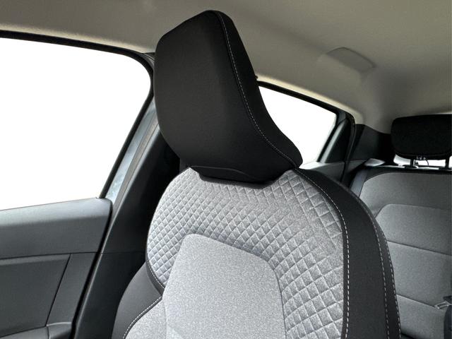 Renault / Clio / Grau / / / KAMERA+SHZ+APP+KEYLESS+LED+KLIMA