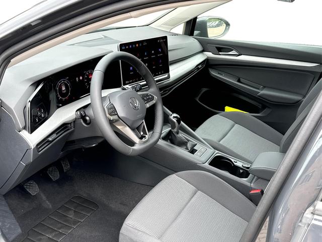 Volkswagen / Golf / Grau / / / S SHZ+KLIMA+APP CONNECT+PDC+LED+READY2DISCOVER