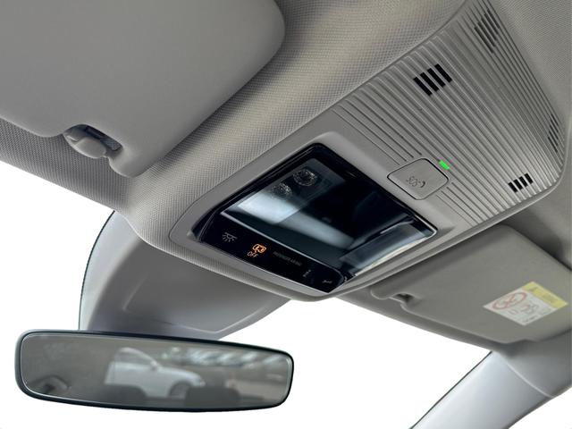 Volkswagen / Golf / Grau / / / S SHZ+KLIMA+APP CONNECT+PDC+LED+READY2DISCOVER
