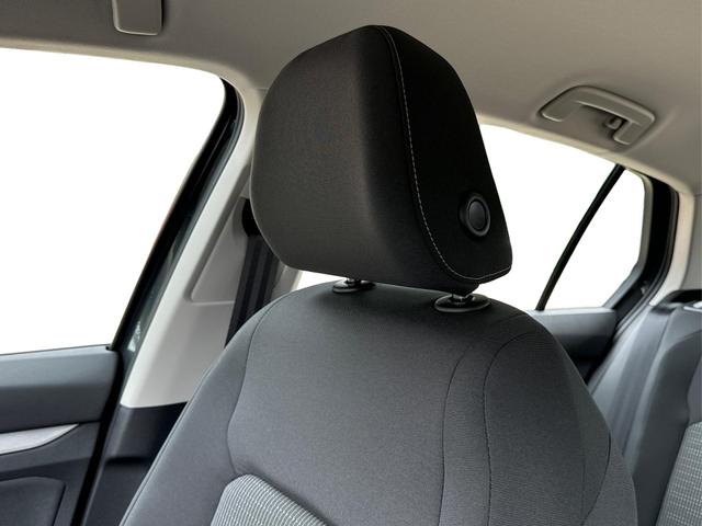Volkswagen / Golf / Grau / / / S SHZ+KLIMA+APP CONNECT+PDC+LED+READY2DISCOVER