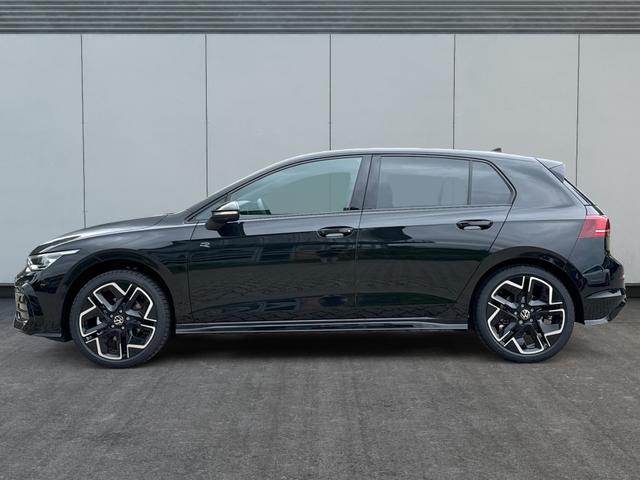 Volkswagen / Golf / Schwarz / / / 360° KAMERA+LED-PLUS+SHZ+ACC+18 ALU