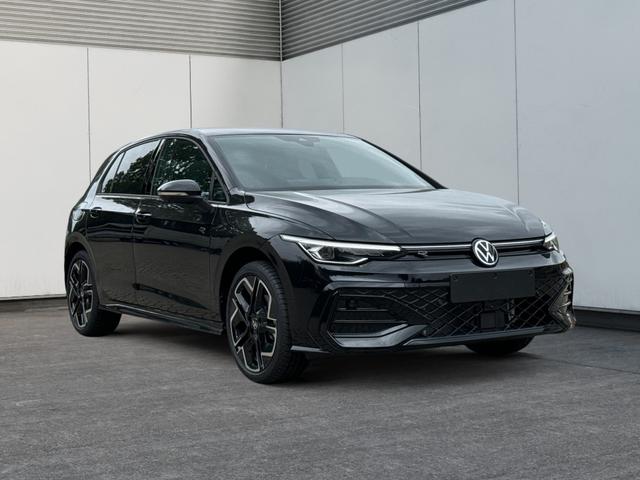 Volkswagen / Golf / Schwarz / / / 360° KAMERA+LED-PLUS+SHZ+ACC+18 ALU