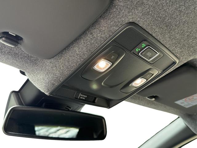 Renault / Captur / / / / VERKAUFT | HS (16.06.2025) /// ACC+SHZ+KAMERA+LED+KLIMAAUT.