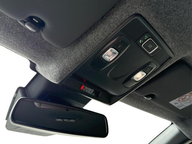 Renault / Captur / / / / ACC+SHZ+KAMERA+LED+KLIMAAUT.