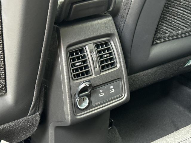 Renault / Captur / / / / ACC+SHZ+KAMERA+LED+KLIMAAUT.