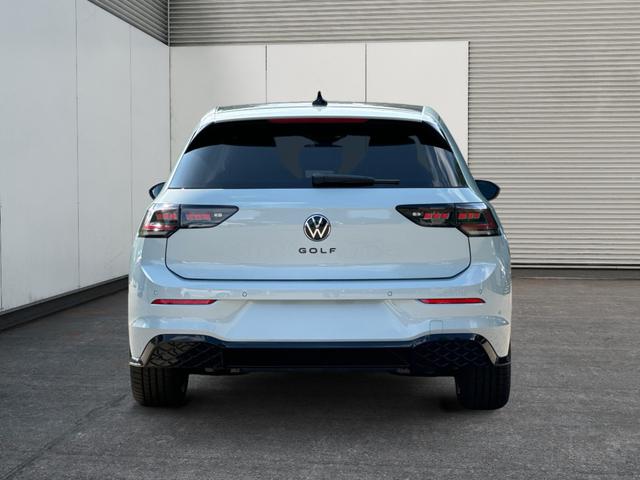 Volkswagen / Golf / Blau / / / FACELIFT+IQ.LIGHT MATRIX BLACK+360°