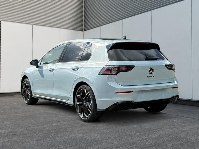 Volkswagen / Golf / Blau / / / FACELIFT+IQ.LIGHT MATRIX BLACK+360°