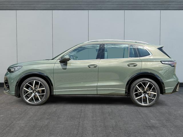 Volkswagen / Tiguan / Grün / / / DSG+AHK+HUD+NAVI+MATRIX+EL. HECK.+20 ALU
