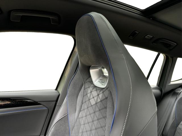 Volkswagen / Tiguan / Grün / / / DSG+AHK+HUD+NAVI+MATRIX+EL. HECK.+20 ALU