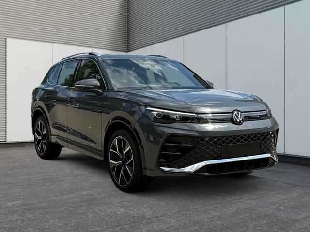 Volkswagen / Tiguan / Grau / / / DSG+AHK+HUD+NAVI+MATRIX+EL. HECK.+20 ALU