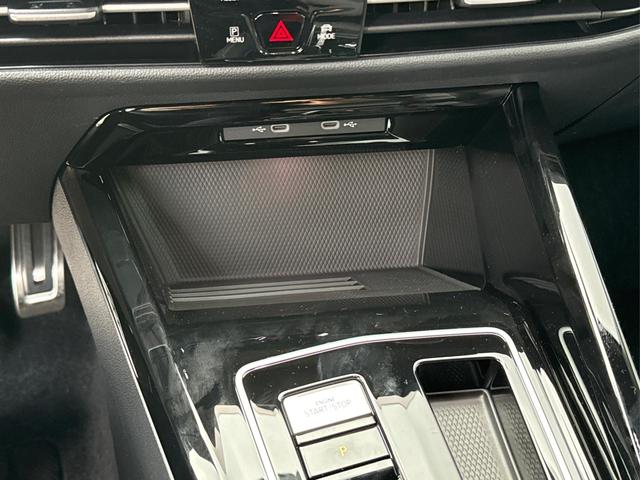 Volkswagen / Golf / Blau / / / FACELIFT+IQ.LIGHT MATRIX BLACK+360°