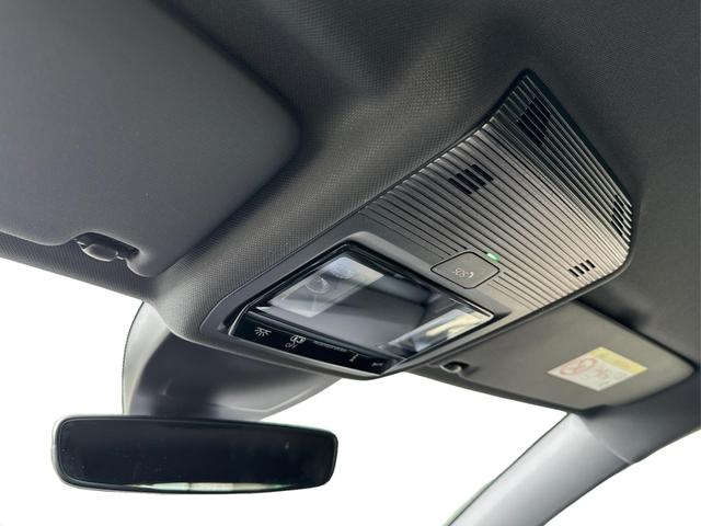 Volkswagen / Golf / Blau / / / FACELIFT+IQ.LIGHT MATRIX BLACK+360°