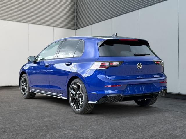 Volkswagen / Golf / Blau / / / FACELIFT+IQ.LIGHT MATRIX BLACK+360°