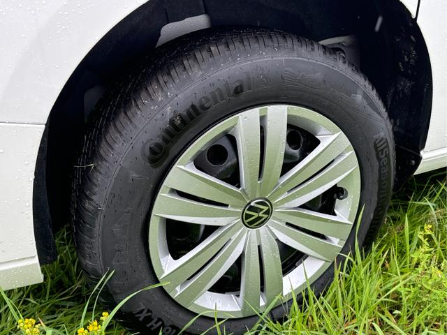 Volkswagen / Caddy Maxi / Weiß / / / Caddy Maxi +LANE ASSIST+CAM+SHZ+KLIMA+GJR+GRA