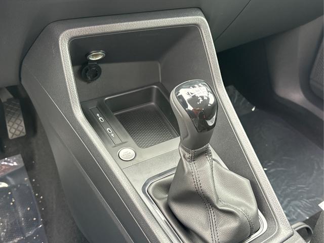 Volkswagen / Caddy Maxi / Weiß / / / Caddy Maxi +LANE ASSIST+CAM+SHZ+KLIMA+GJR+GRA