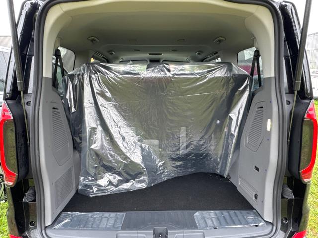 Volkswagen / T7 Caravelle / / / / KR+ MATRIX-LED+NAVI.+ SHZ+KAMERA+ PDC