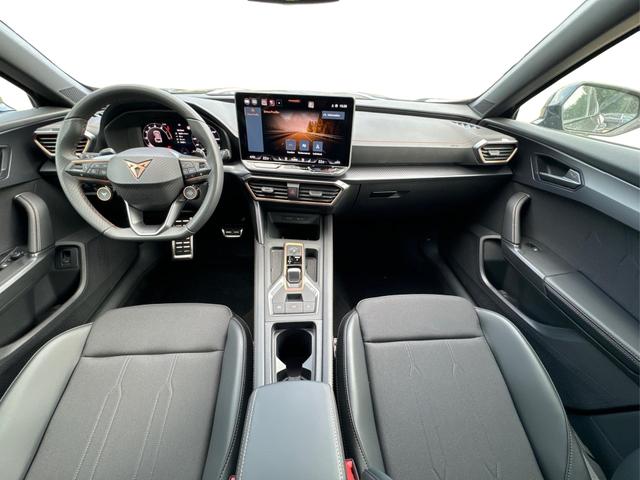 Cupra / Formentor / Schwarz / / / KAMERA+EL.HECKKL.+VOLL-LED+ACC+18LM+SHZ